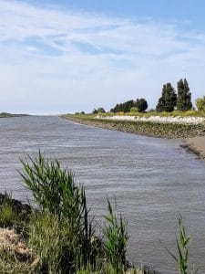 photographie du canal d'isigny sur mer