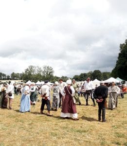 Danses médiévales à l'évènement des médiévales du château de la Giraudais