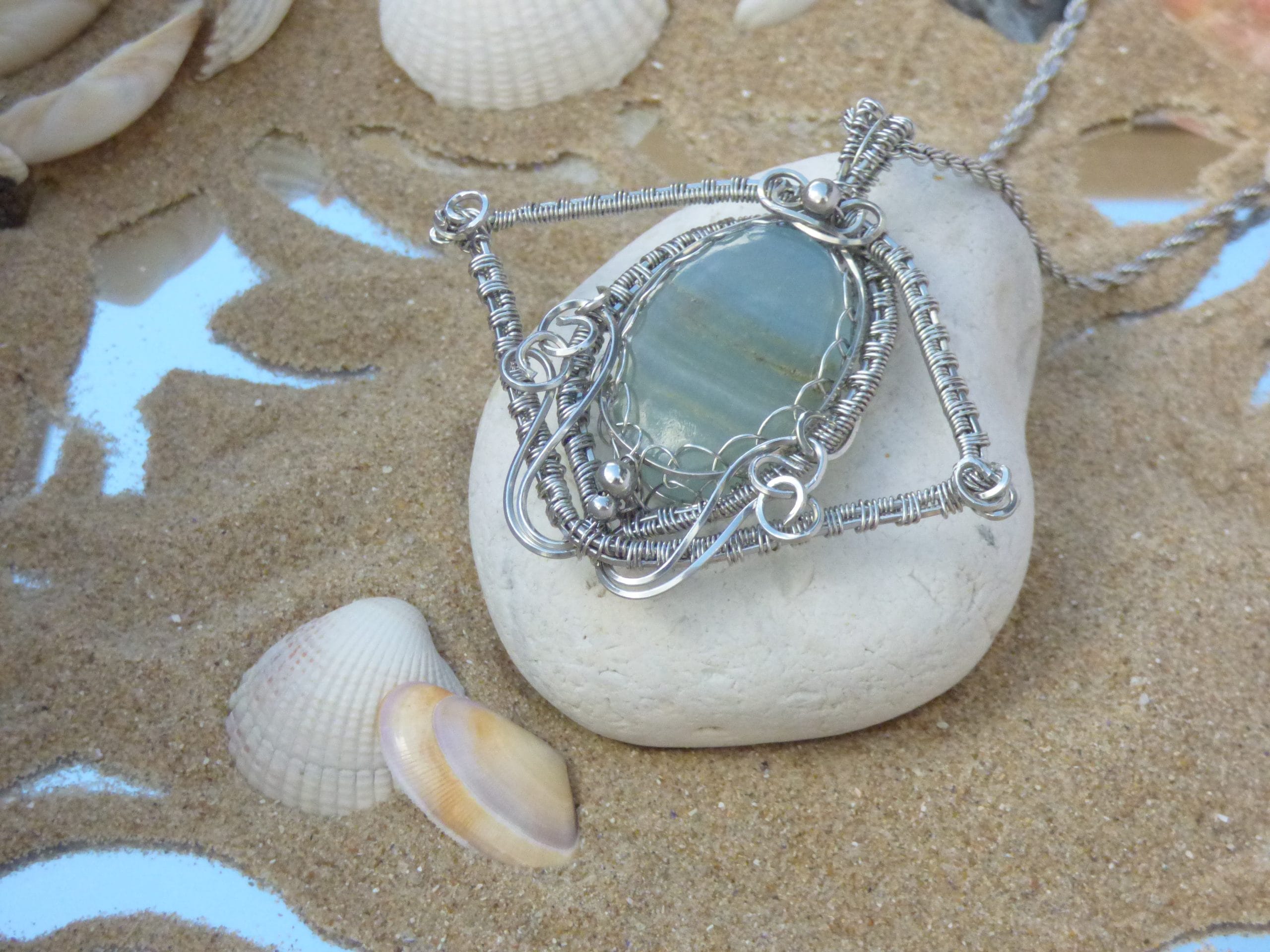 Pendentif Calcite Caraibes Wire Wrapping Acier Inoxydable – Image 4